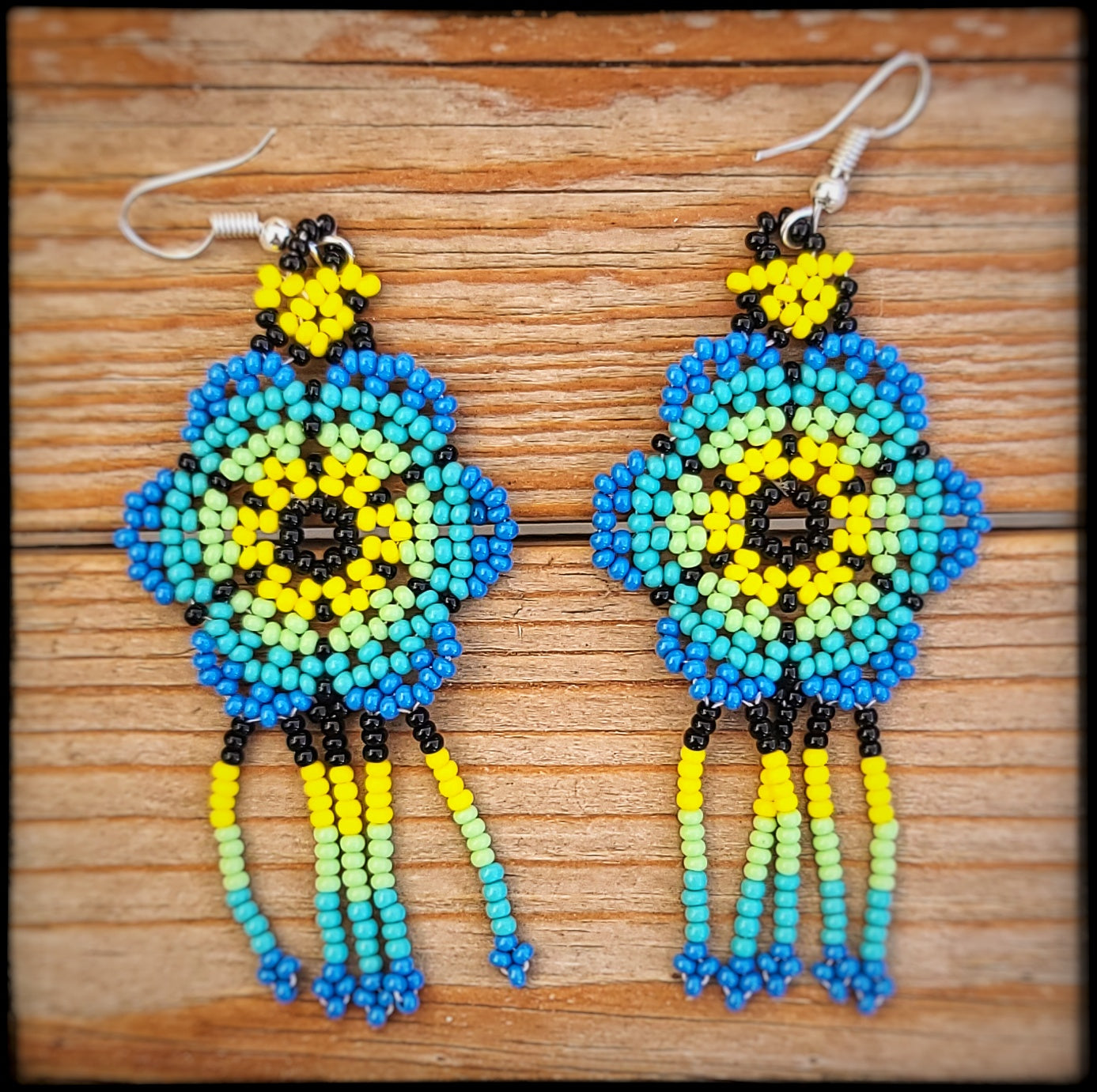 Earings Flor Fleco Chaquira